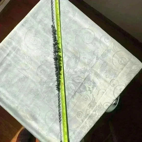 Gray Silver Colored Adjustable Beaded Necklace 25” length - Picture 7 of 7